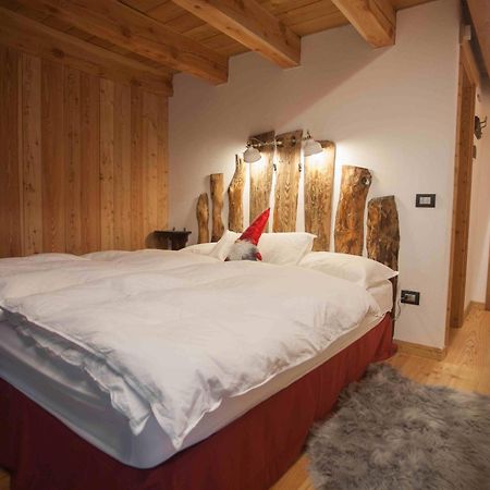 Nuit A Pleiney Bed & Breakfast Saint-Rhemy-En-Bosses Dış mekan fotoğraf
