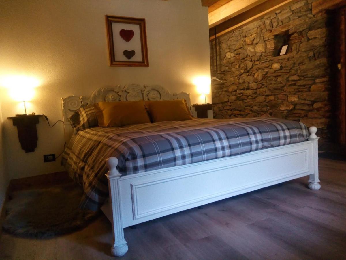 Nuit A Pleiney Bed & Breakfast Saint-Rhemy-En-Bosses Dış mekan fotoğraf